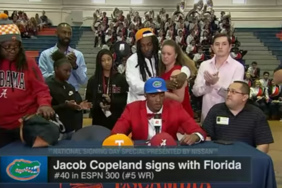 Jacob Copeland S Mom Walks Out When He Picked Florida For College Essence